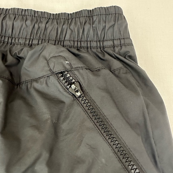 Nike Men's Windrunner Woven Lined Pants - Picture 6 of 6